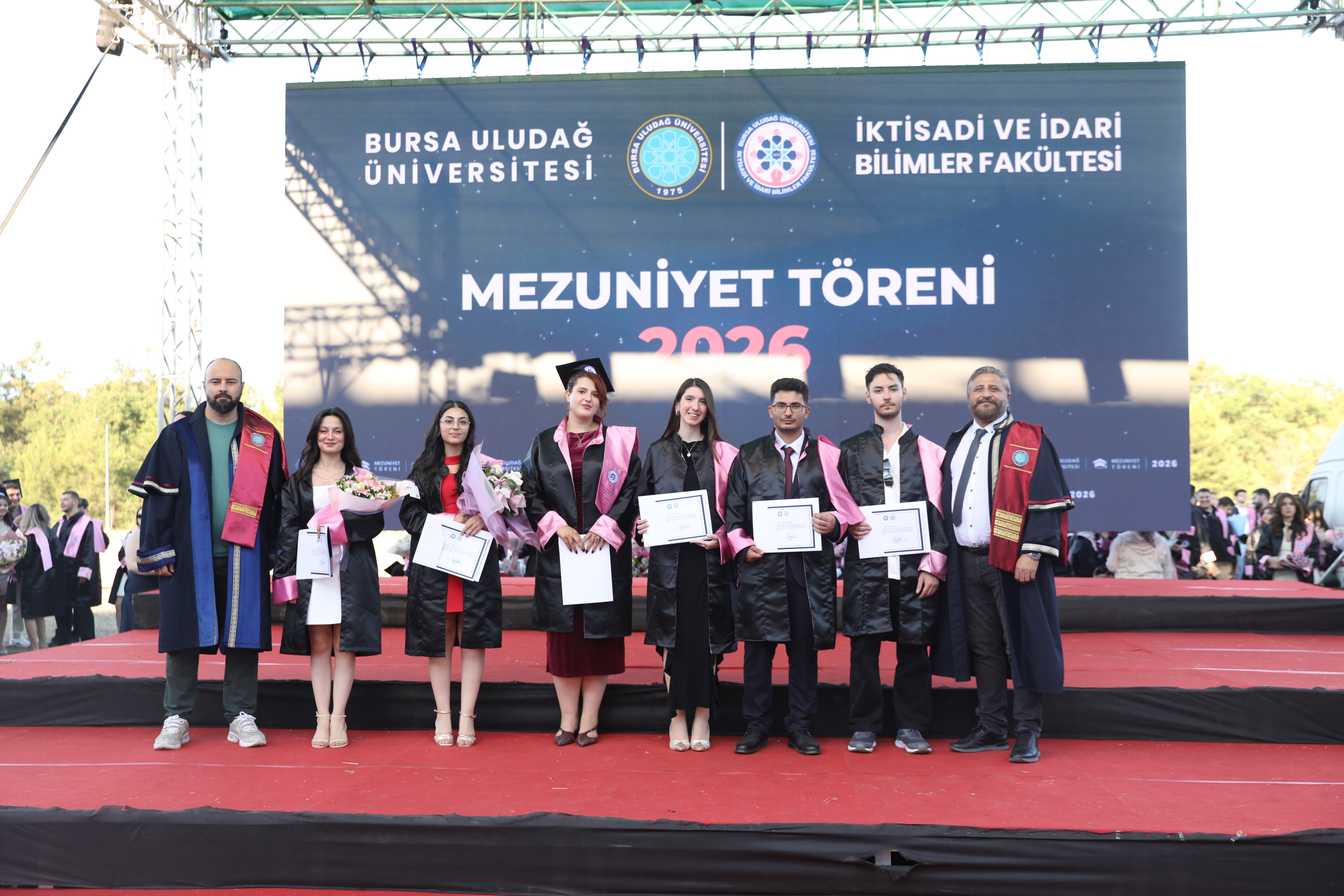 2025-2026 AKADEMİK YILI İ.İ.B.F. MEZUNİYET COŞKUSU 
